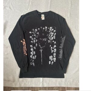 Gildan Black Skull Graphic Long Sleeve Tee
